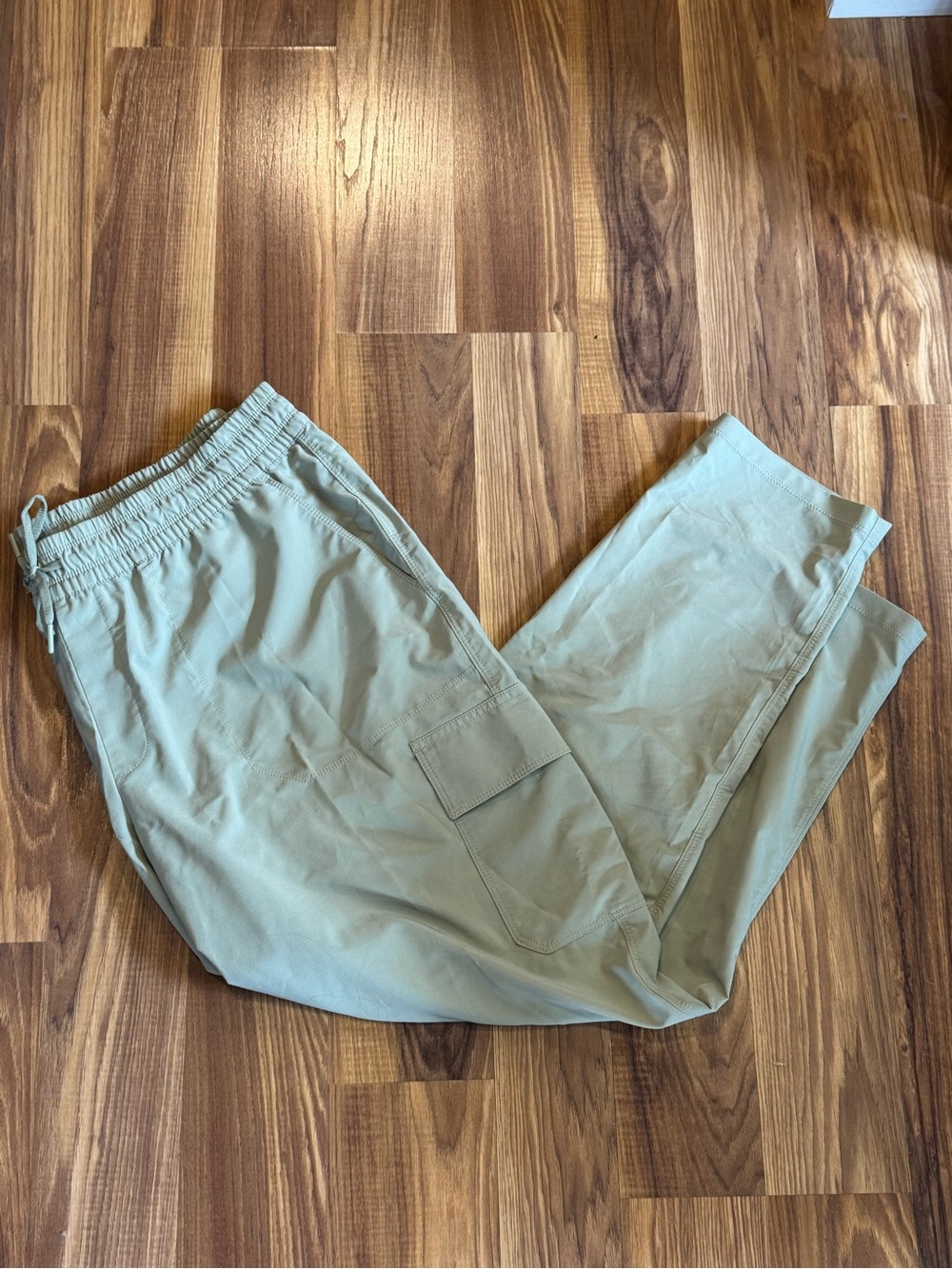 The North Face Women's Sage Green Cargo Hiking Outdoor Pants, Size XL